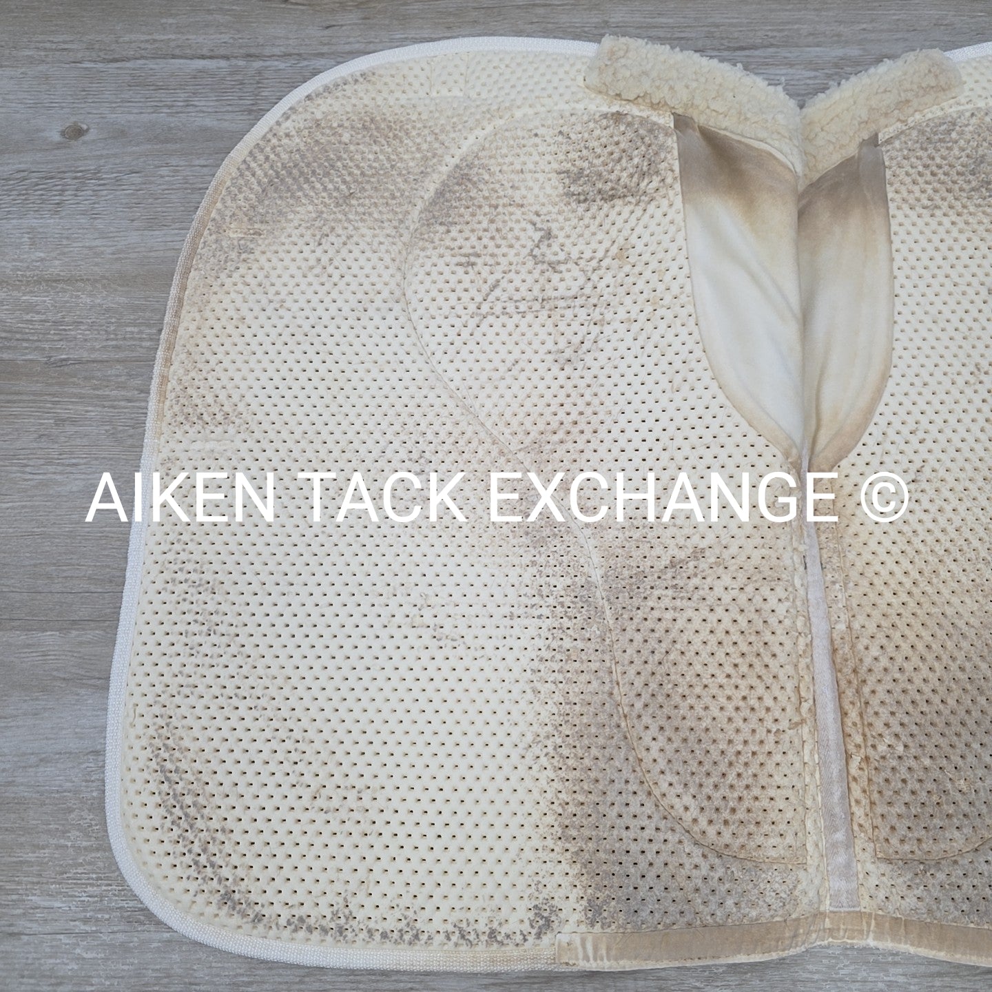 BARGAIN BUNDLE: Ecogold All Purpose Saddle Pad & Wilkers Impact Gel All Purpose