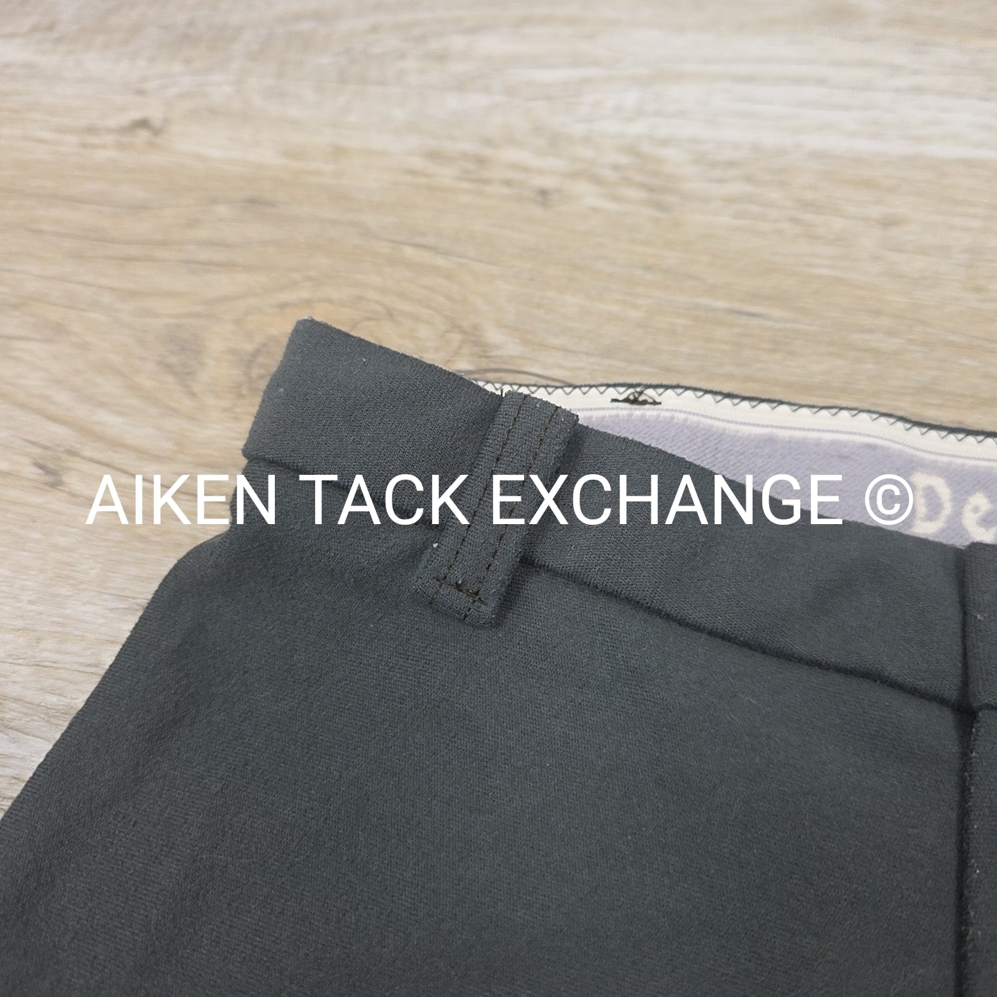 Devon-Aire Knee Patch Breeches, Size 26