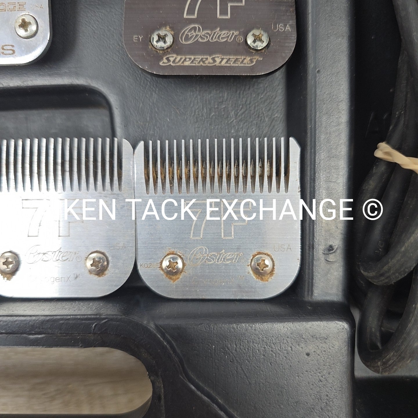Andis AGC Clippers with Case & Various Clipper Blades