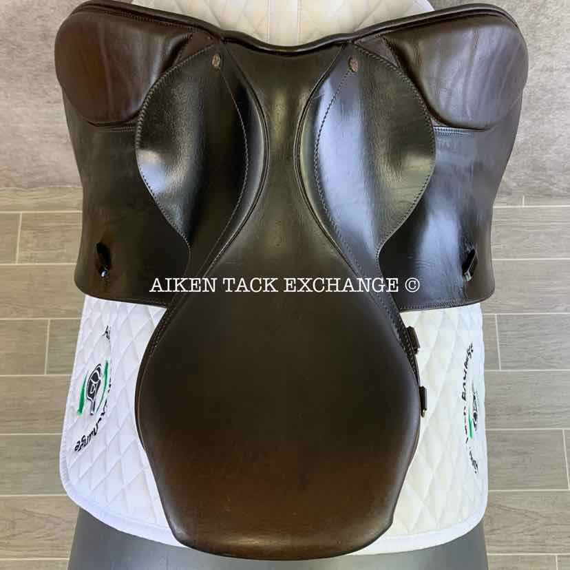 Courbette Lemetex Alpina Close Contact Jump Saddle, 16.5" Seat, Medium Tree, Foam Panels