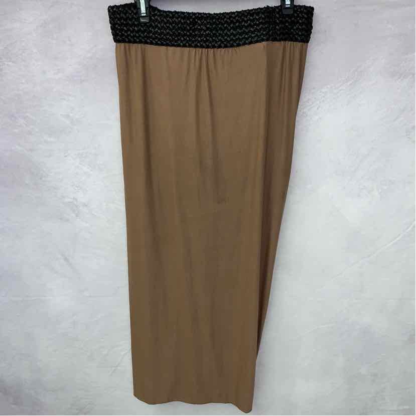 Venus Skirt, Women's Large