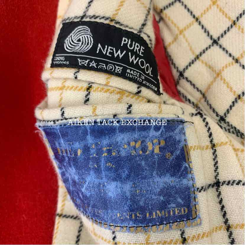 Heythrop Heavy Weight 4 Button Hunt Coat, Size Unknown (Does Not Have Buttons)