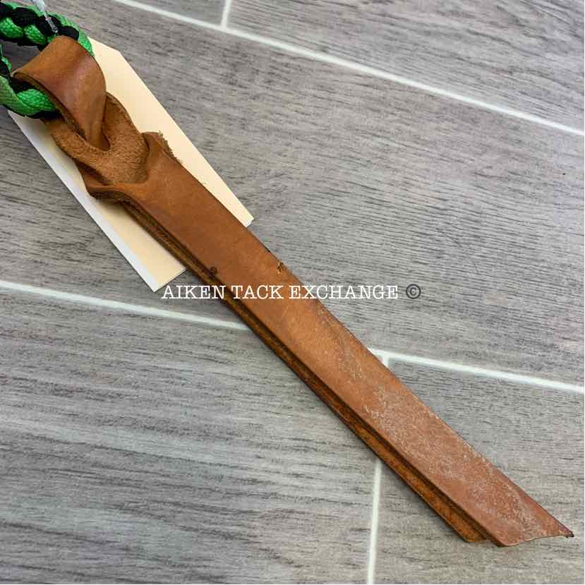 Nylon & Leather Quirt