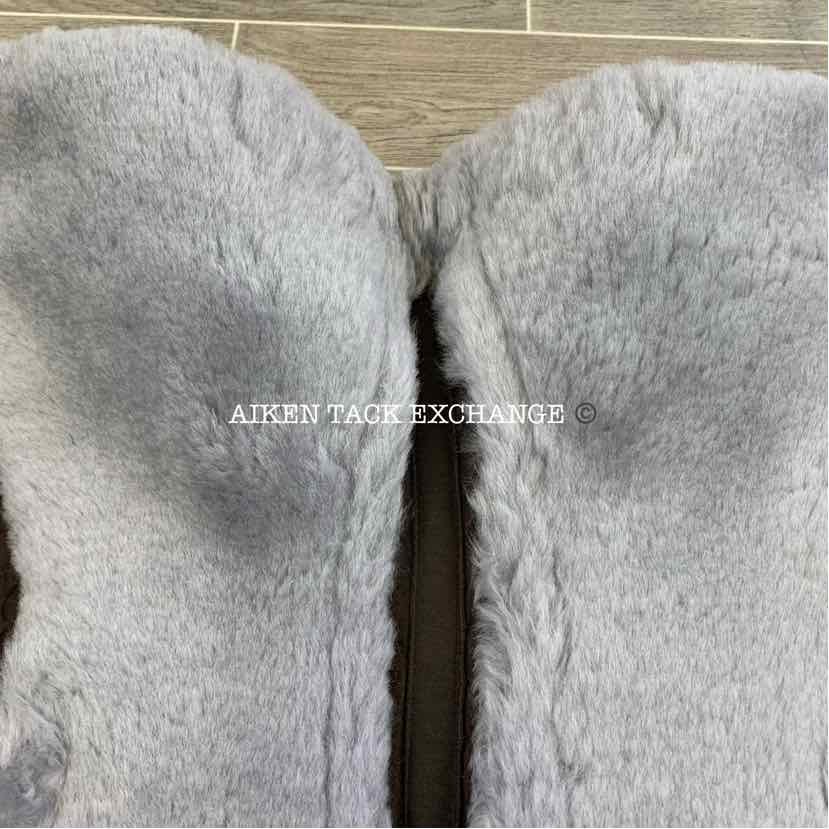 MaxFlex Sheepskin Dressage Saddle Pad with Pocket for Shims (shims not included)