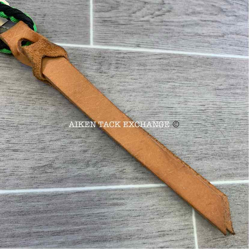 Nylon & Leather Quirt