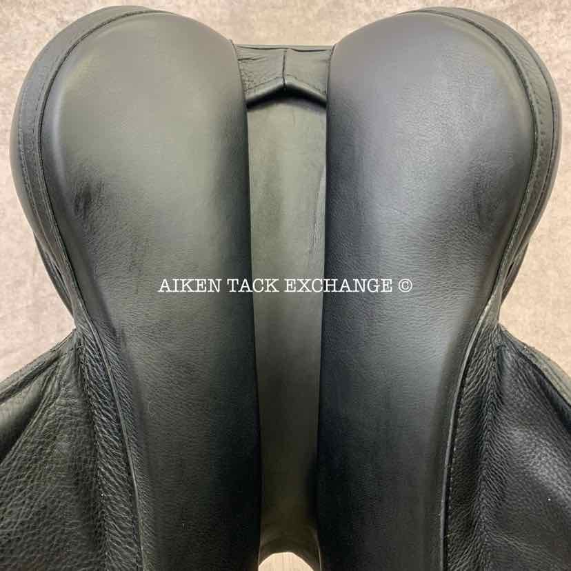 2017 Custom Saddlery Advantage Monoflap Dressage Saddle, 18" Seat, Adjustable Tree, Wool Flocked Hybrid Panels