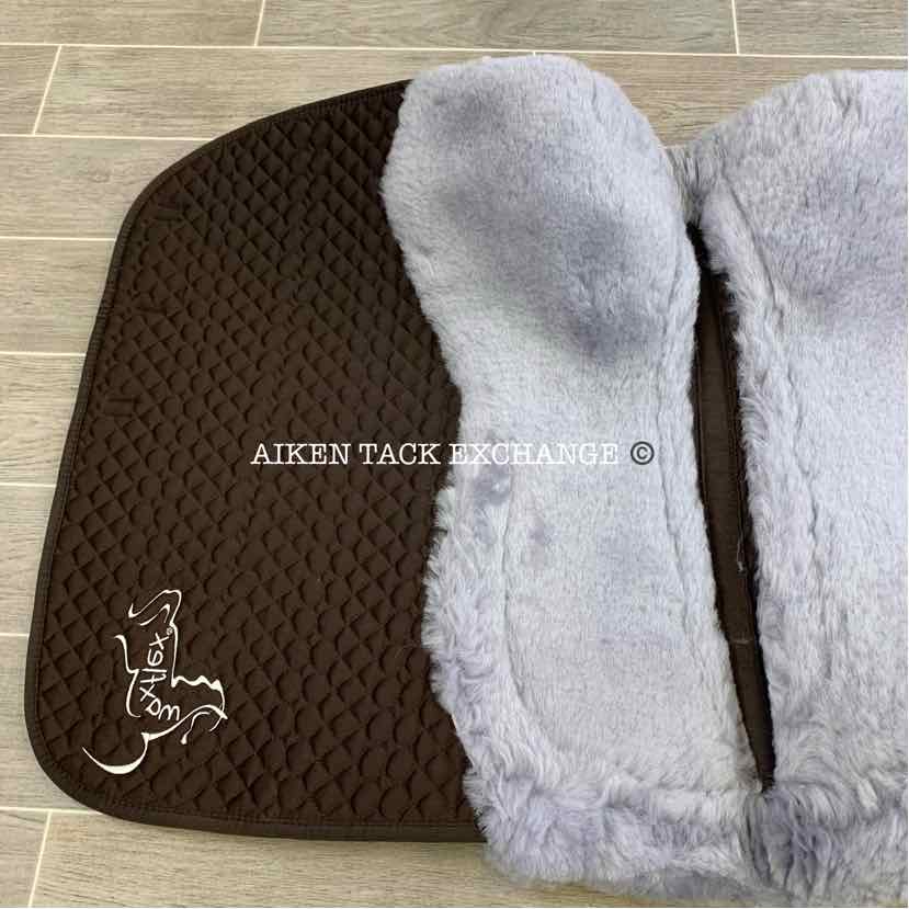 MaxFlex Sheepskin Dressage Saddle Pad with Pocket for Shims (shims not included)