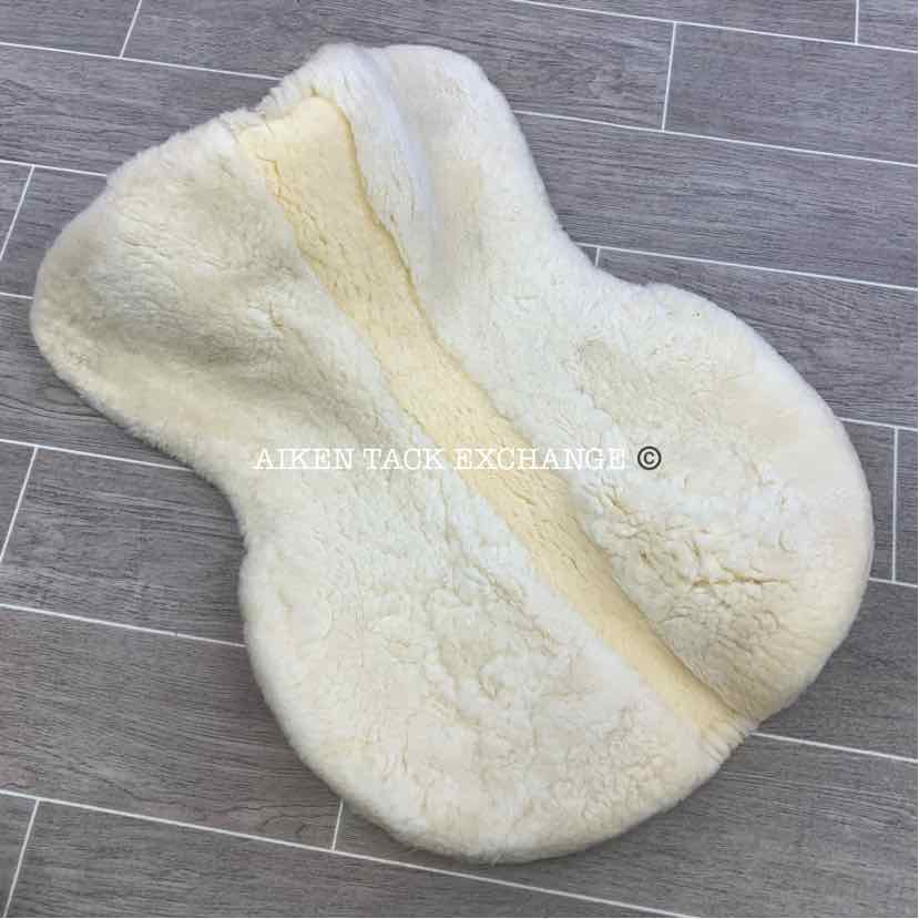 L'Apogee Sheepskin Half Pad