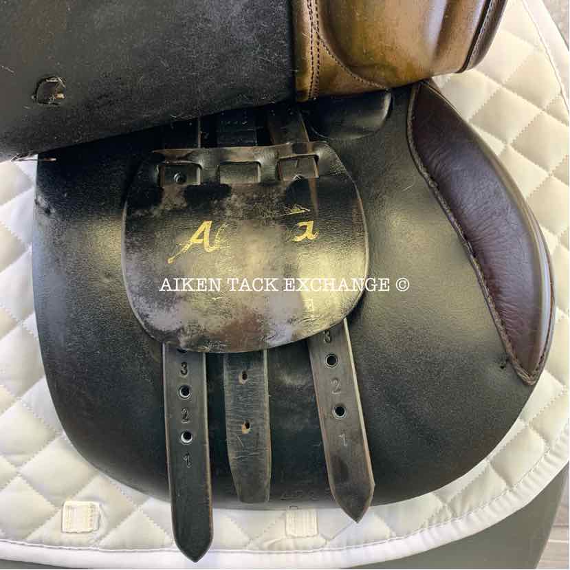 Courbette Lemetex Alpina Close Contact Jump Saddle, 16.5" Seat, Medium Tree, Foam Panels