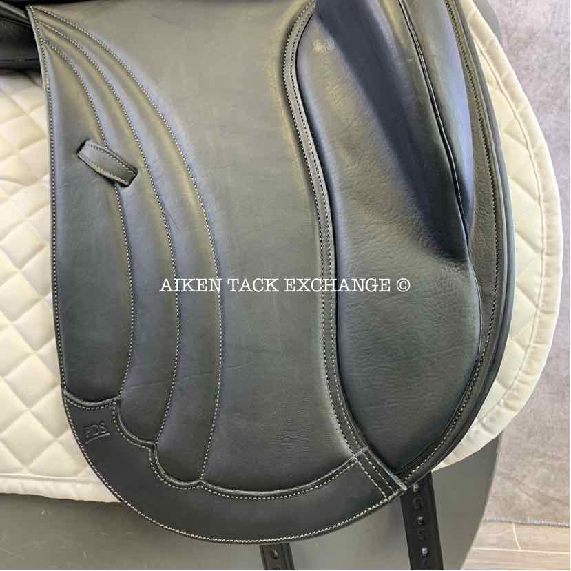 2019 PDS Carl Hester Delicato II Monoflap Dressage Saddle, 18" Seat, Adjustable Tree - Changeable Gullet, Wool Flocked Panels