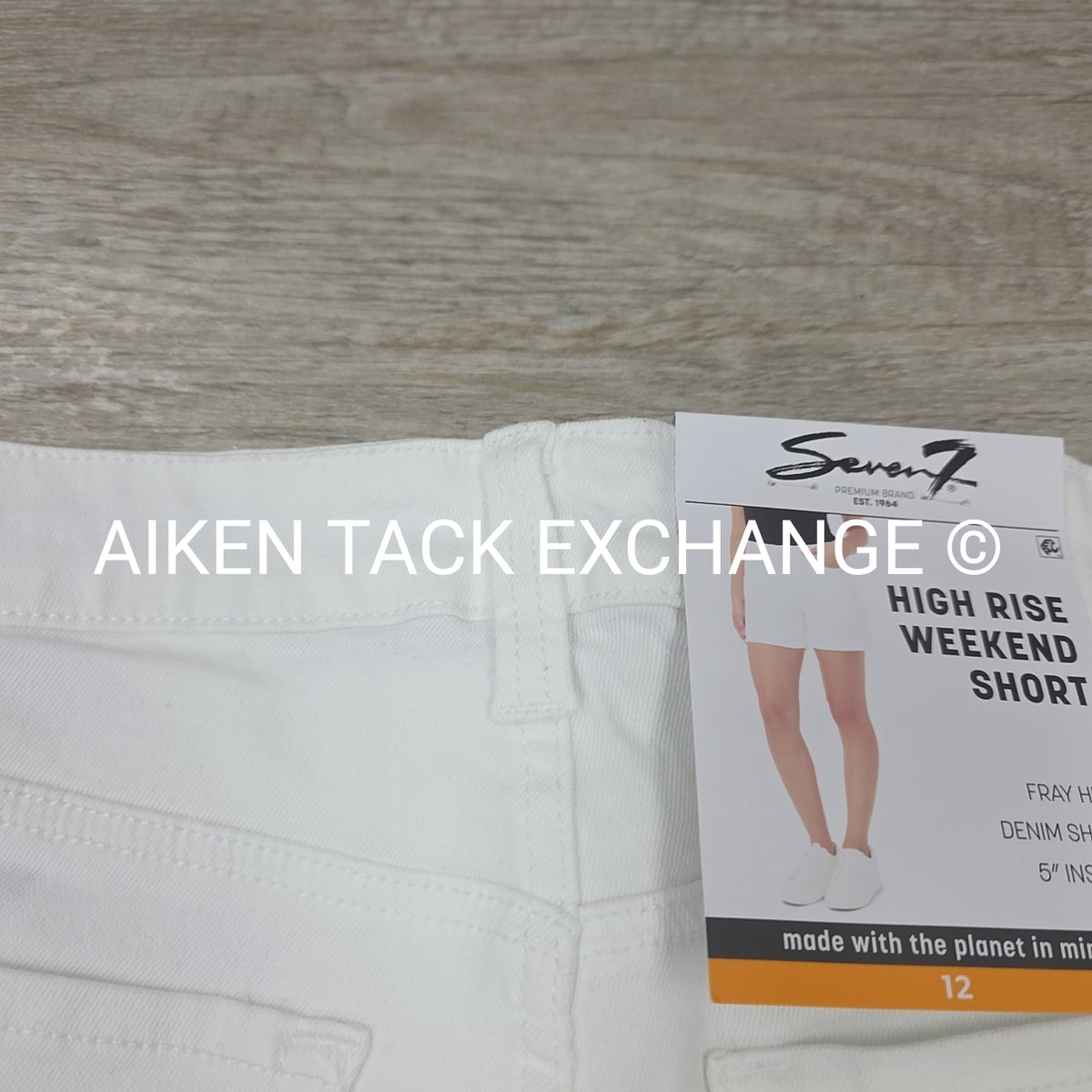 Seven7 High Rise Weekend Shorts, Size 12