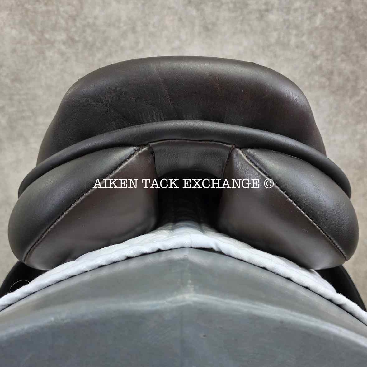 Adam Ellis Close Contact Jump Saddle, 17.5" Seat, Medium Wide Tree, Wool Flocked Panels