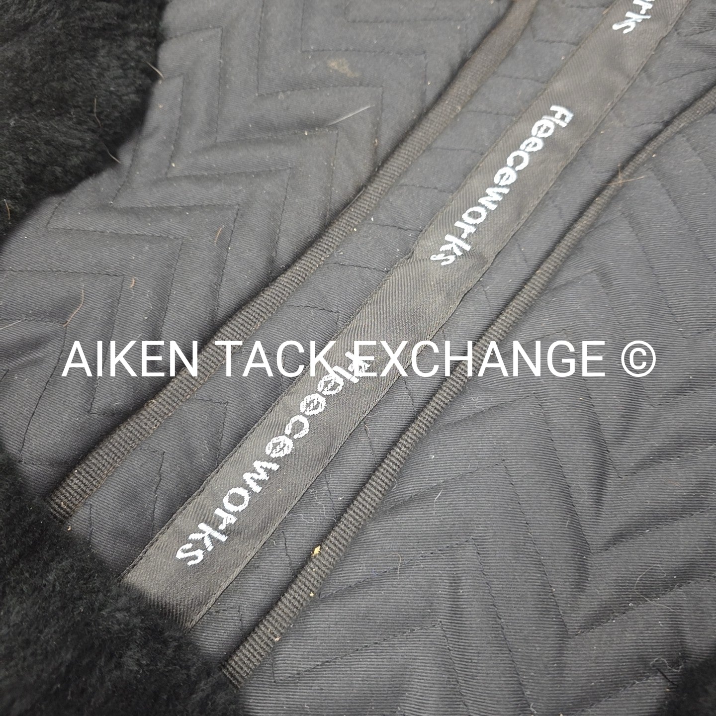 Fleeceworks FXK Technology Sheepskin Dressage Saddle Pad with Full Trim