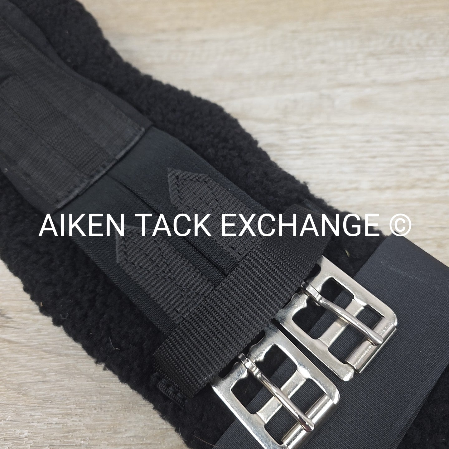 Toklat Contour Synthetic Fleece Dressage Girth, Black, 24"