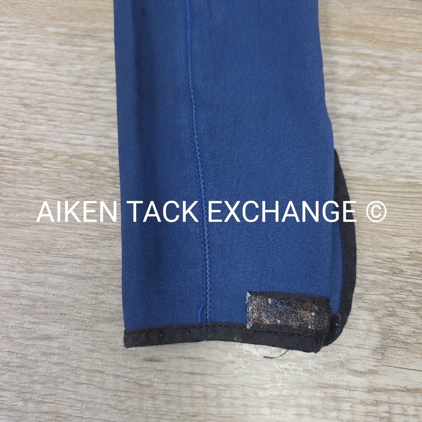 Tailored Sportsman Trophy Hunter Knee Patch Breeches, Size 8