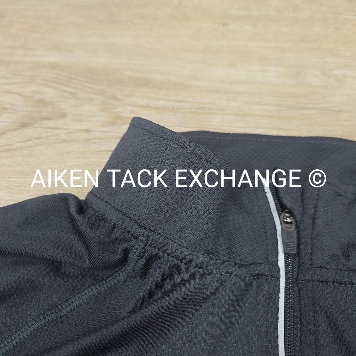 Danskin Now Long Sleeve Top, Size Medium