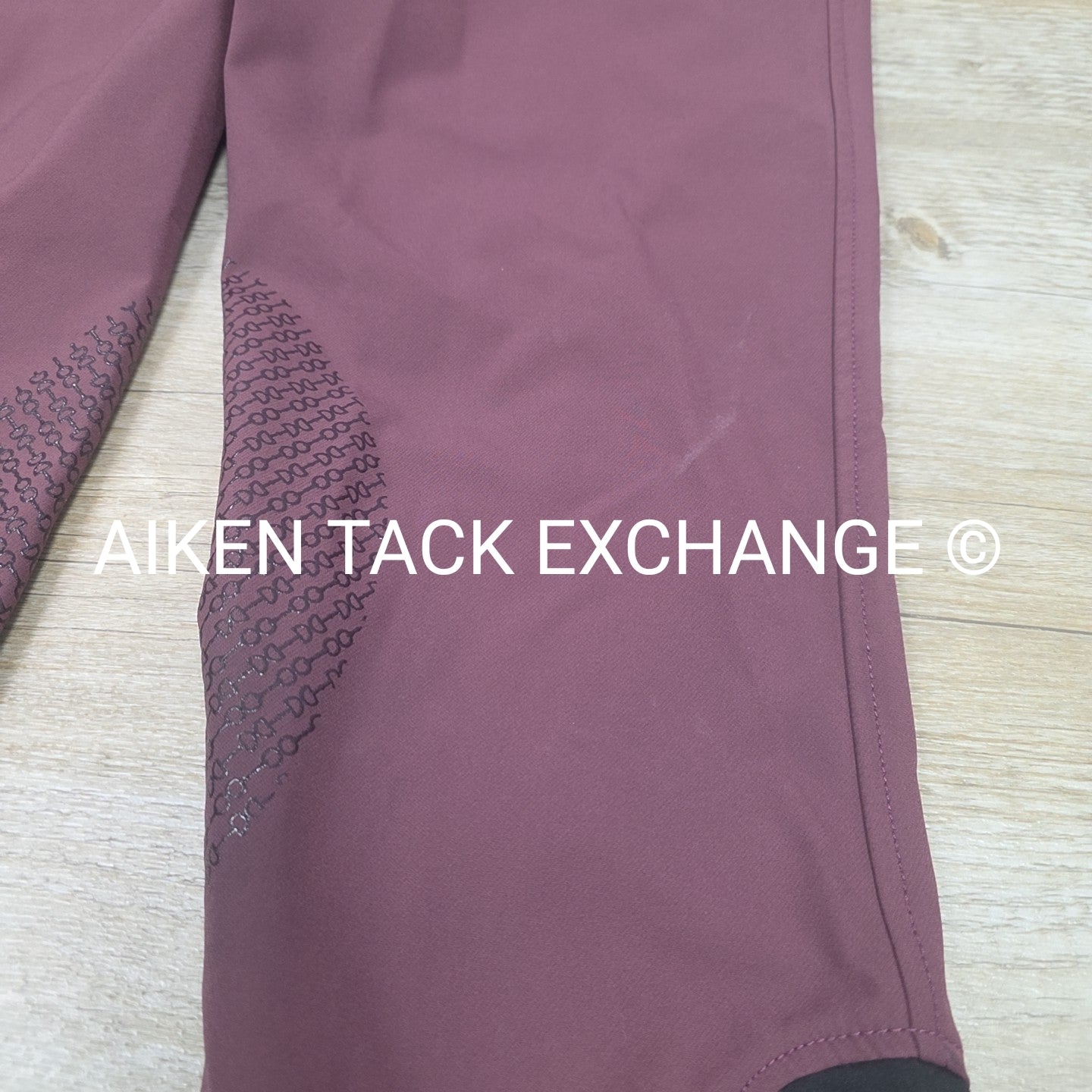 Dover Saddlery Wellesley Silicone Grip Knee Patch Breeches, Size 32