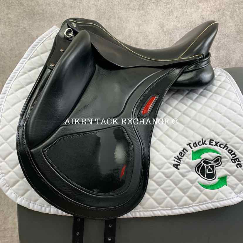2021 Aviar Rook 1.0 Monoflap Dressage Saddle, 17.5" Seat, Adjustable Flex Tree, Foam Panels