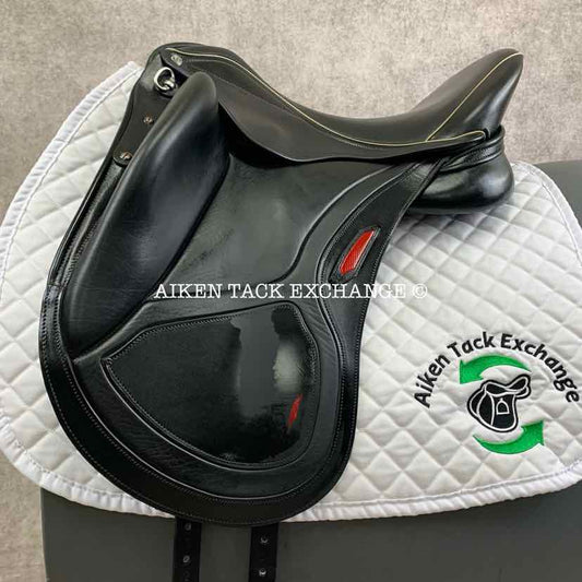 2021 Aviar Rook 1.0 Monoflap Dressage Saddle, 17.5" Seat, Adjustable Flex Tree, Foam Panels