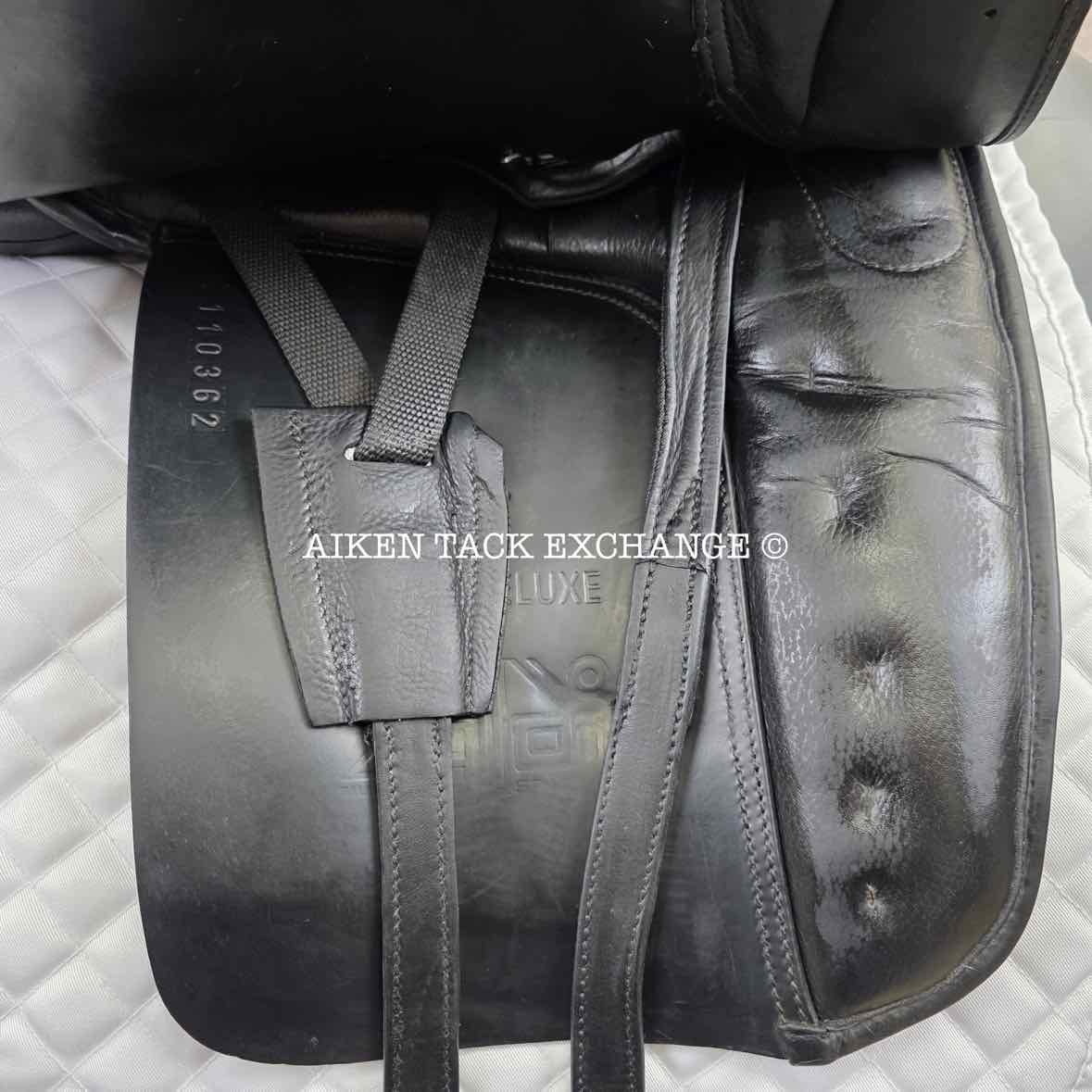 Zaldi Luso Deluxe Portuguese Dressage Saddle, 17" Seat, M/MW Tree, Wool Flocked Panels, Comes with Matching Tack & Accessories