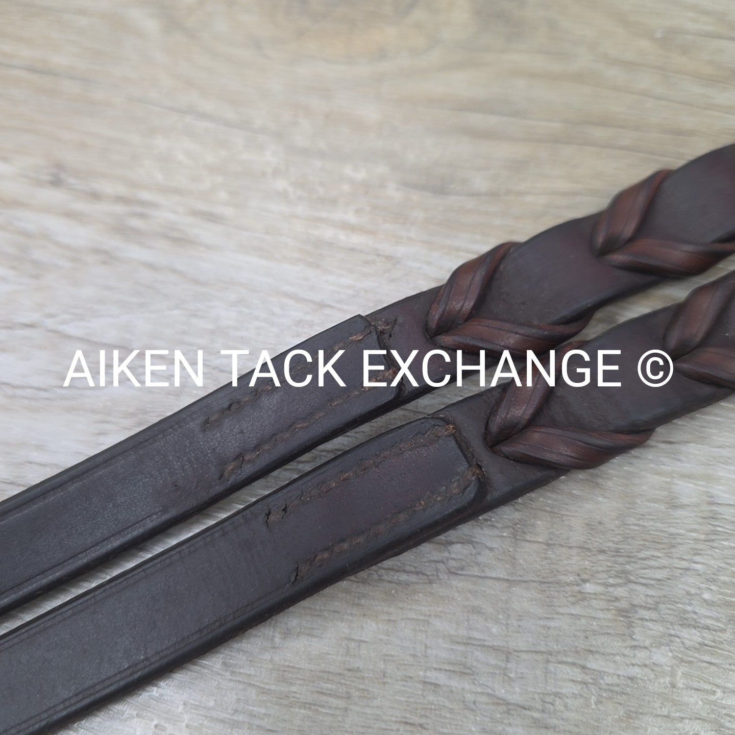 Stubben Plain Laced Reins, Brown, 60"