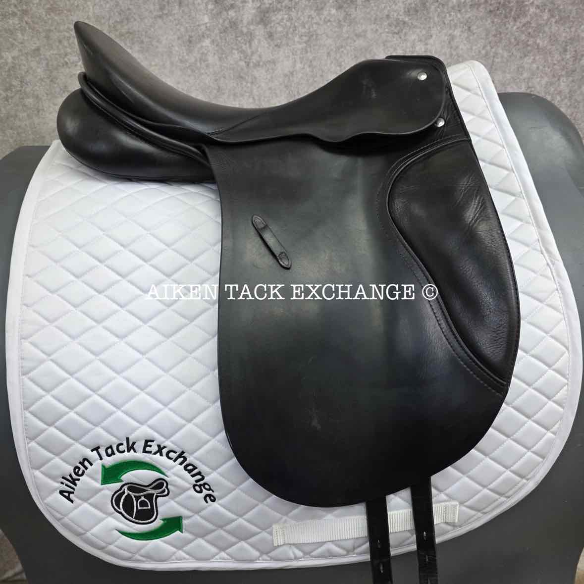 2006 Passier Optimum Dressage Saddle, 17.5" Seat, Medium Tree, Wool Flocked Panels