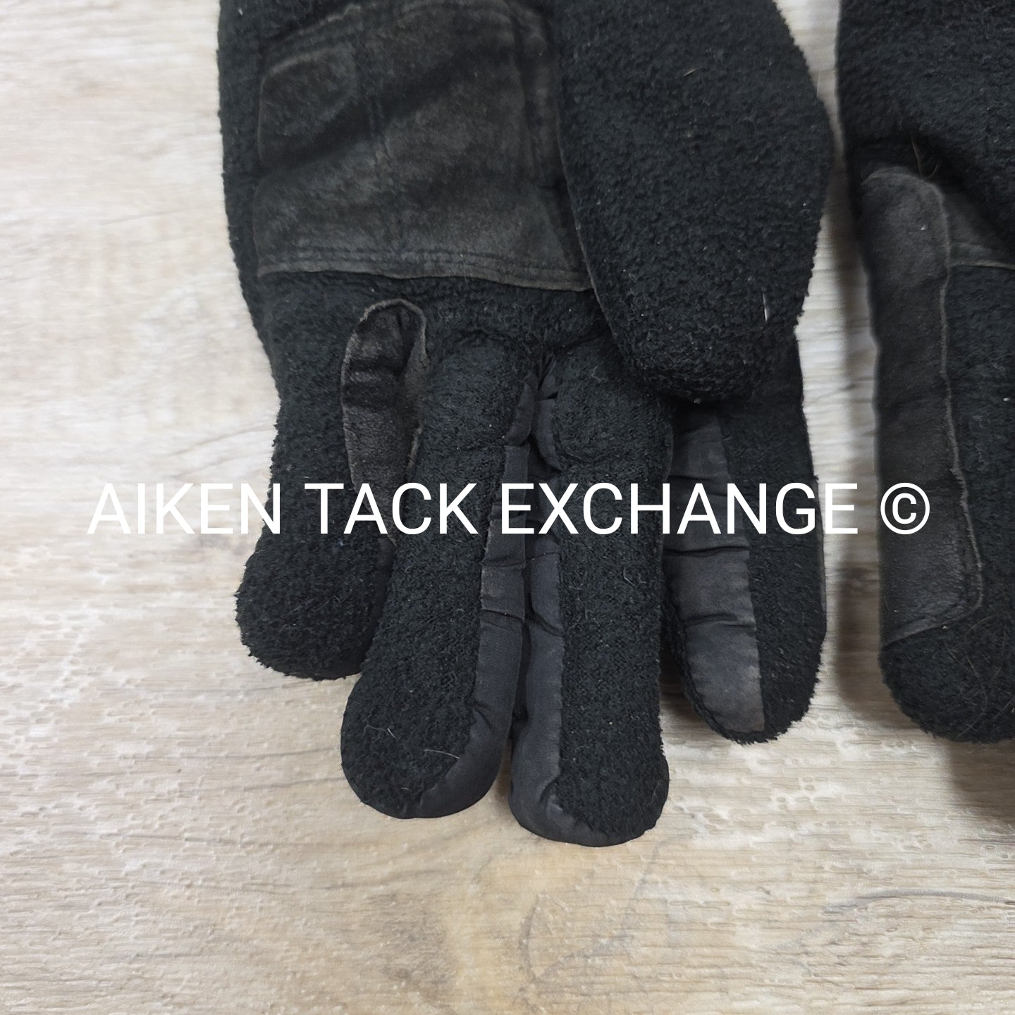 BARGAIN BUNDLE: Ovation Winter Gloves, Size Medium & EQ Winter Helmet Liner