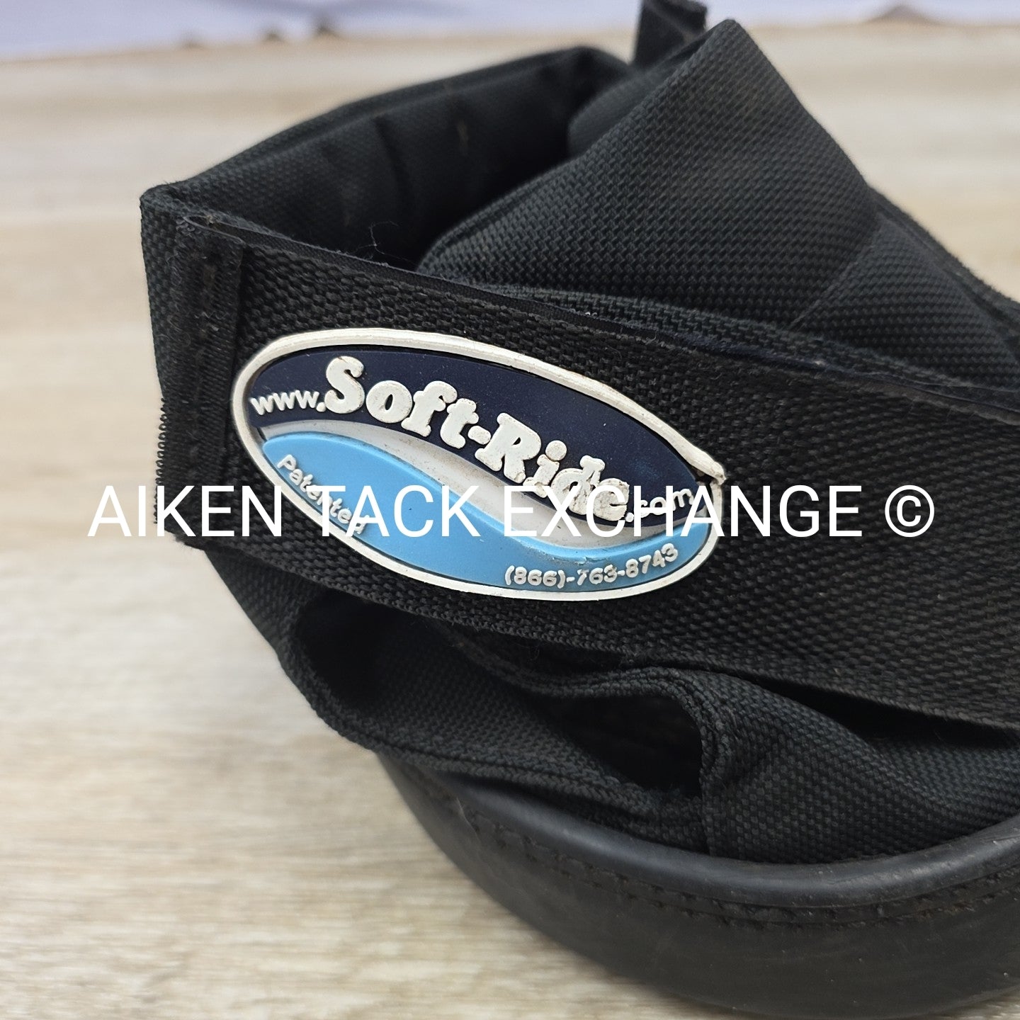 Soft-Ride Hoof Boot with 2 Inserts, Size 3 N