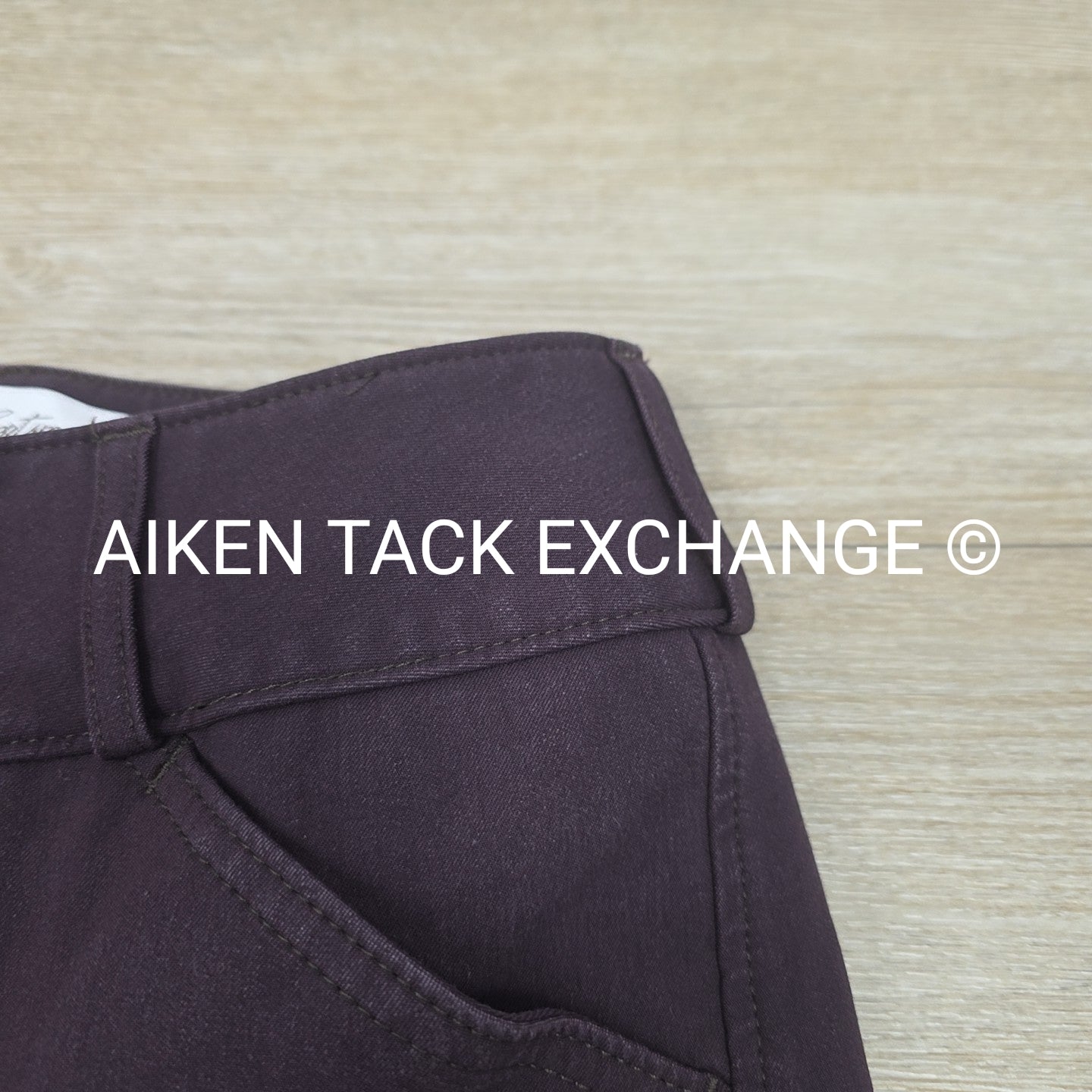 Tailored Sportsman Trophy Hunter Knee Patch Breeches, Size 10 L