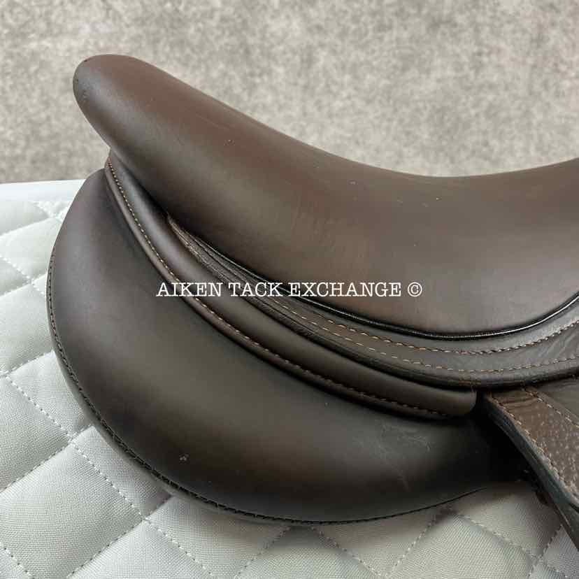 2017 CWD SE10 Close Contact Jump Saddle, 15.5" Seat, 1K Flap, MW/W Tree, Foam Panels, Full Buffalo Leather
