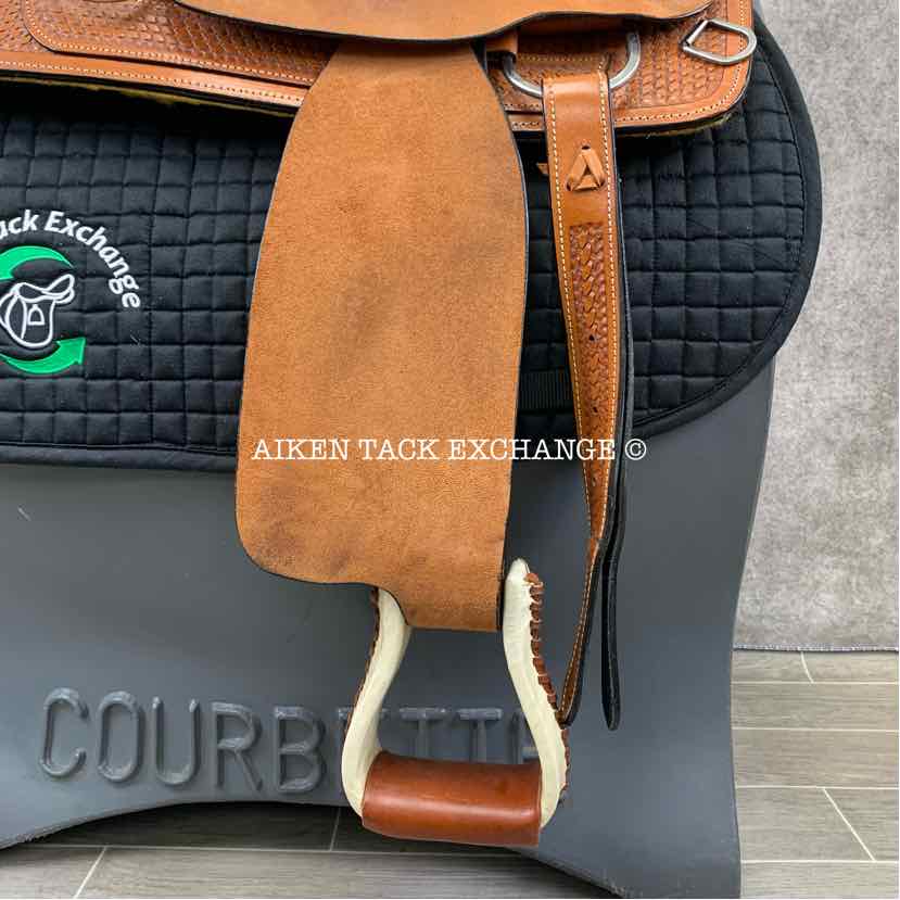 **SOLD** Shiloh Tack Roper Style Western Saddle, 16" Seat, Wide Tree - Full QH Bars