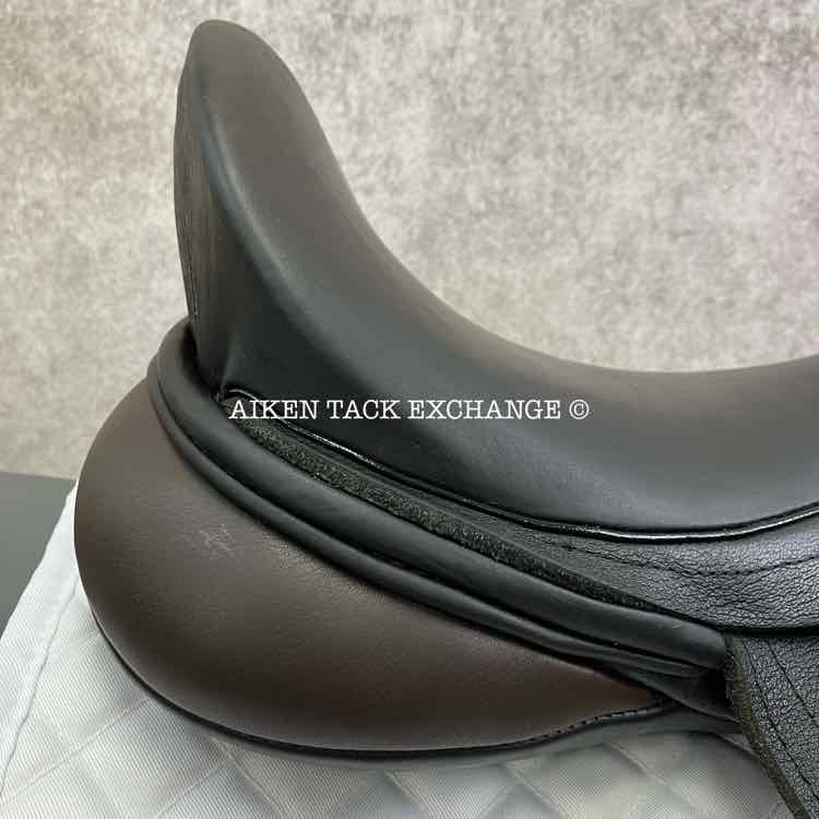 **SOLD** 2017 Custom Saddlery Advantage R Monoflap Dressage Saddle, 18" Seat, Short Flap, Adjustable Tree, Wool Flocked Panels