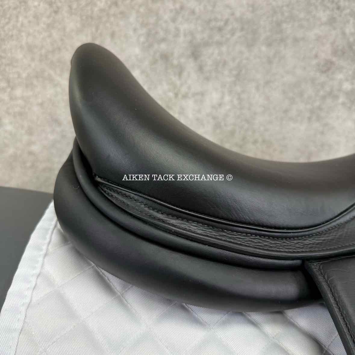 2017 Voltaire Adelaide Monoflap Dressage Saddle, 18" Seat, 3A Flap, W/XW Tree, Foam XFIN Panels, Full Buffalo Leather