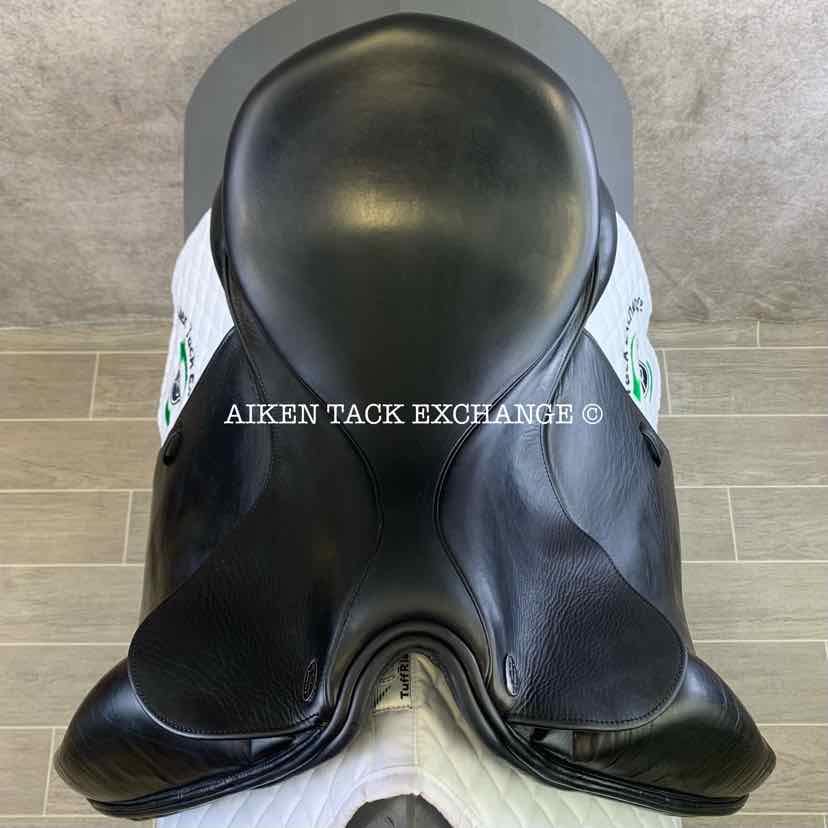 **SOLD** 2012 Marcel Toulouse Marianne Platinum Genesis Dressage Saddle, 17.5" Seat, Adjustable Tree, Wool Flocked Panels