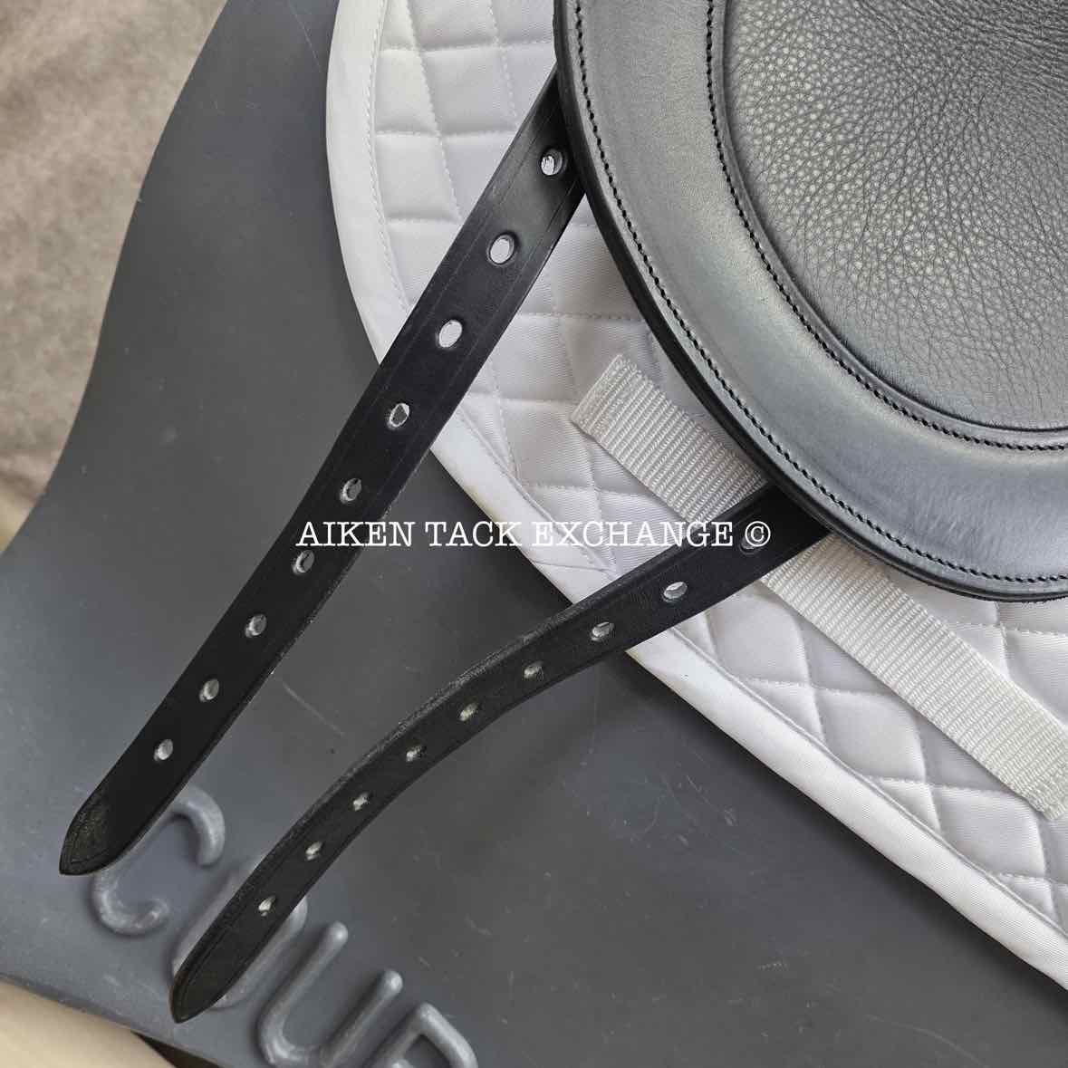 2023 Envy by Custom Saddlery Aurora Monoflap Dressage Saddle, 18" Seat, Adjustable Tree, Wool Flocked Panels