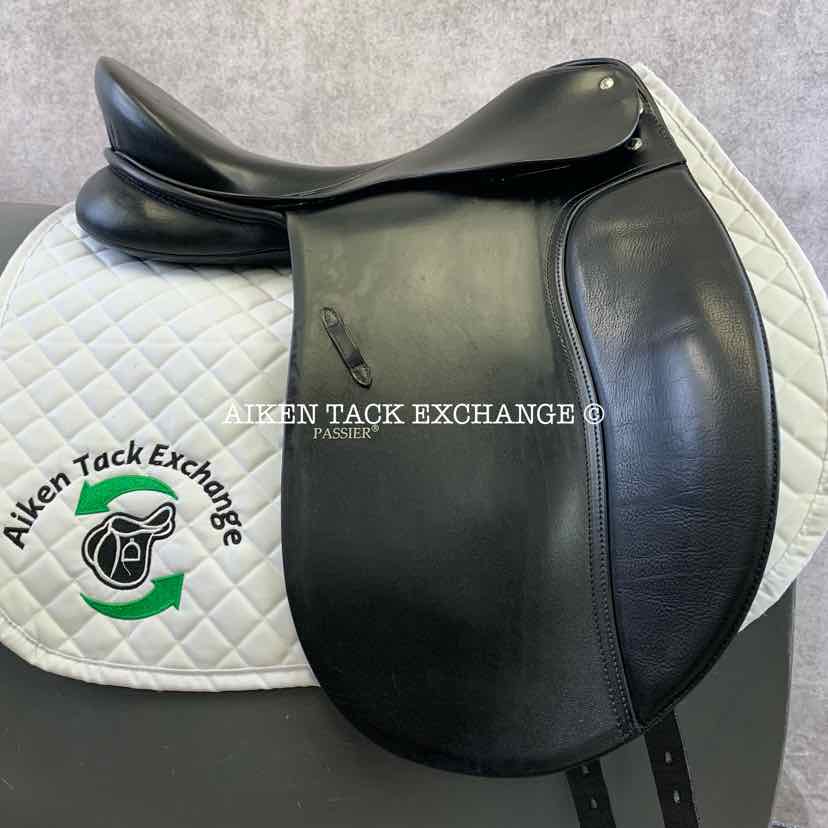 **SOLD** 2006 Passier Corona Dressage Saddle, 18" Seat, Long Flap, Medium Wide Tree, Wool Flocked Panels