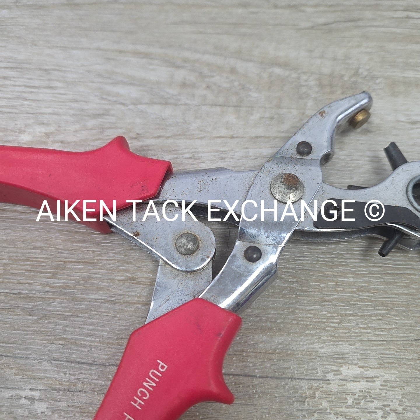 6-Way Hole Punch