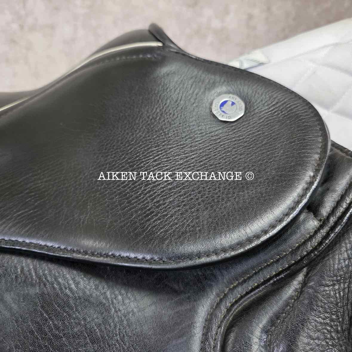 2014 Pegasus Butterfly Claudia Dressage Saddle, 17" Seat - Short Flap, Flexible Self-Adjusting & Self-Adapting ComfortFit Tree