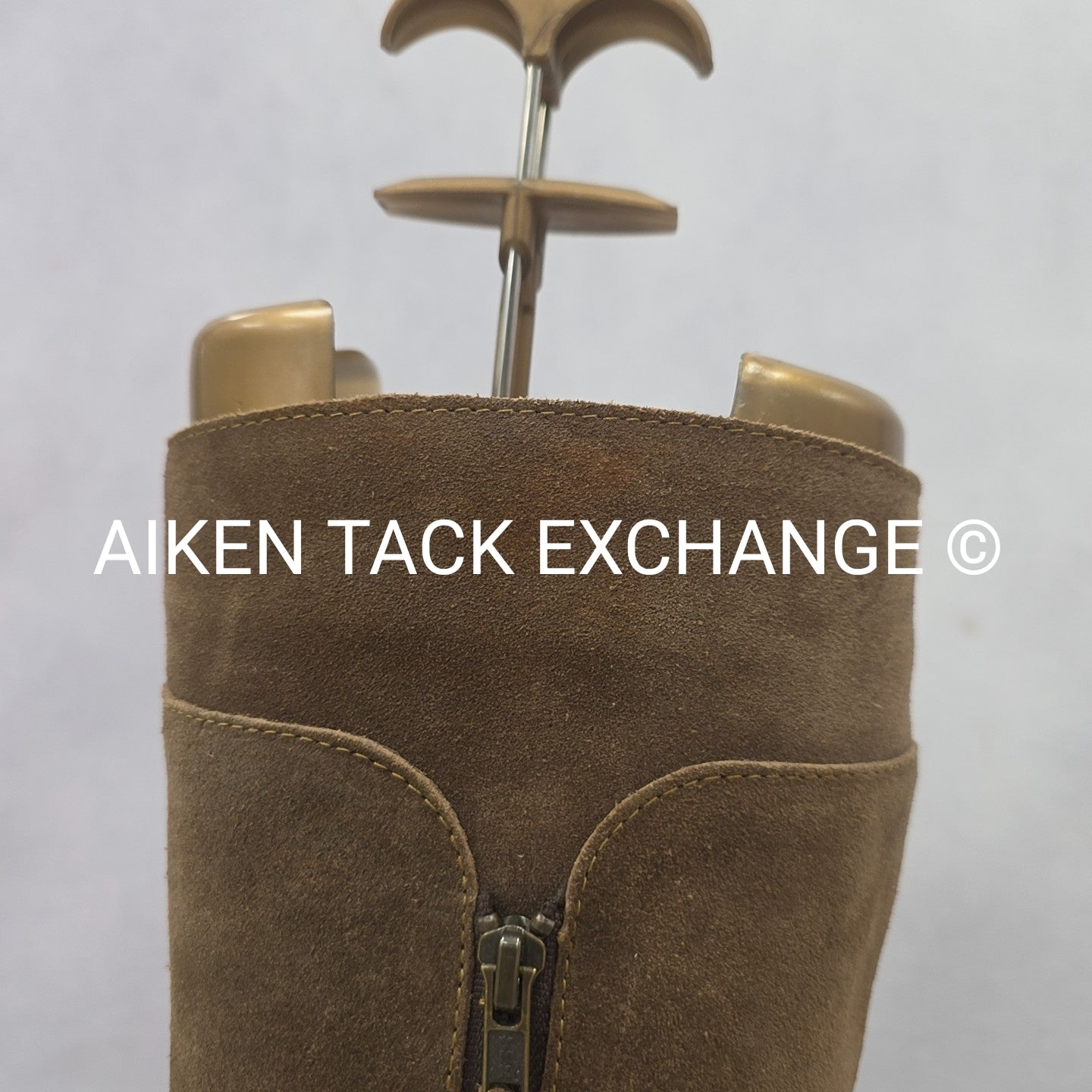 Born Boots, Women's 6.5 (blemishes)