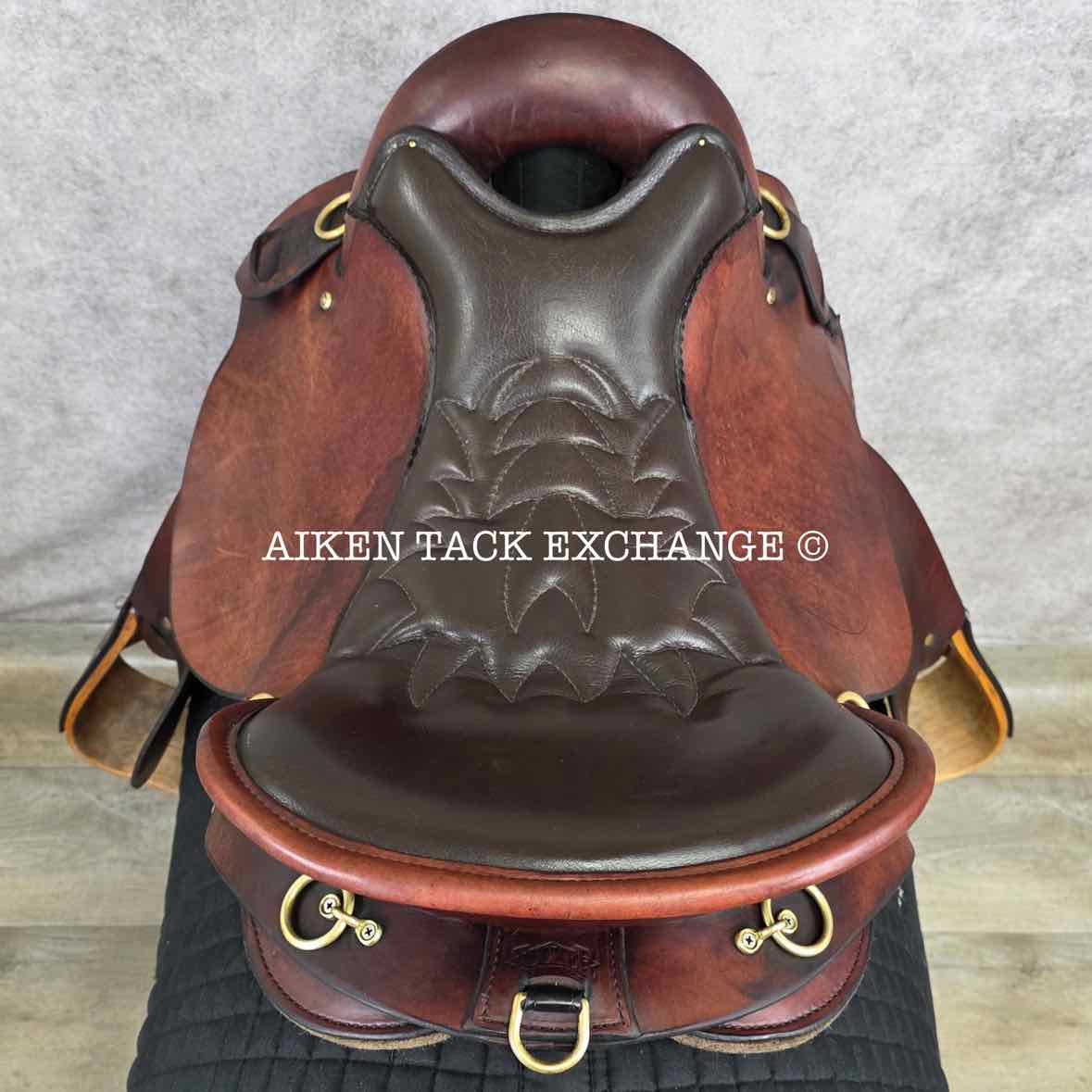 2013 Tucker 159 Endurance Trail Saddle, 16.5" Seat, Medium Tree - Semi QH Bars