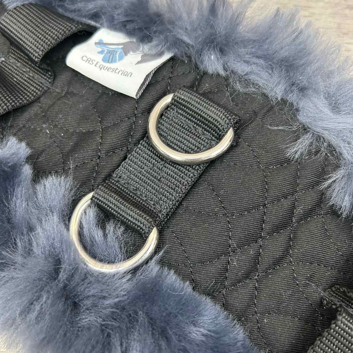 CAS Equestrian Sheepskin Girth, Black & Grey, 20"