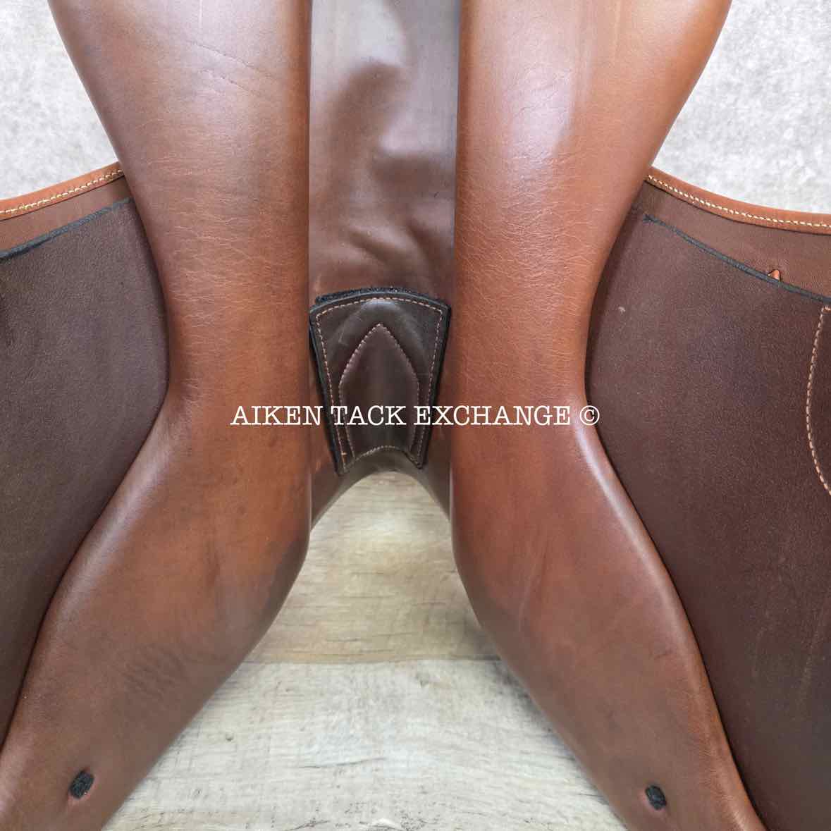 2011 Marcel Toulouse Annice Genesis Close Contact Jump Saddle, 17" Seat, Adjustable Tree, Foam Panels