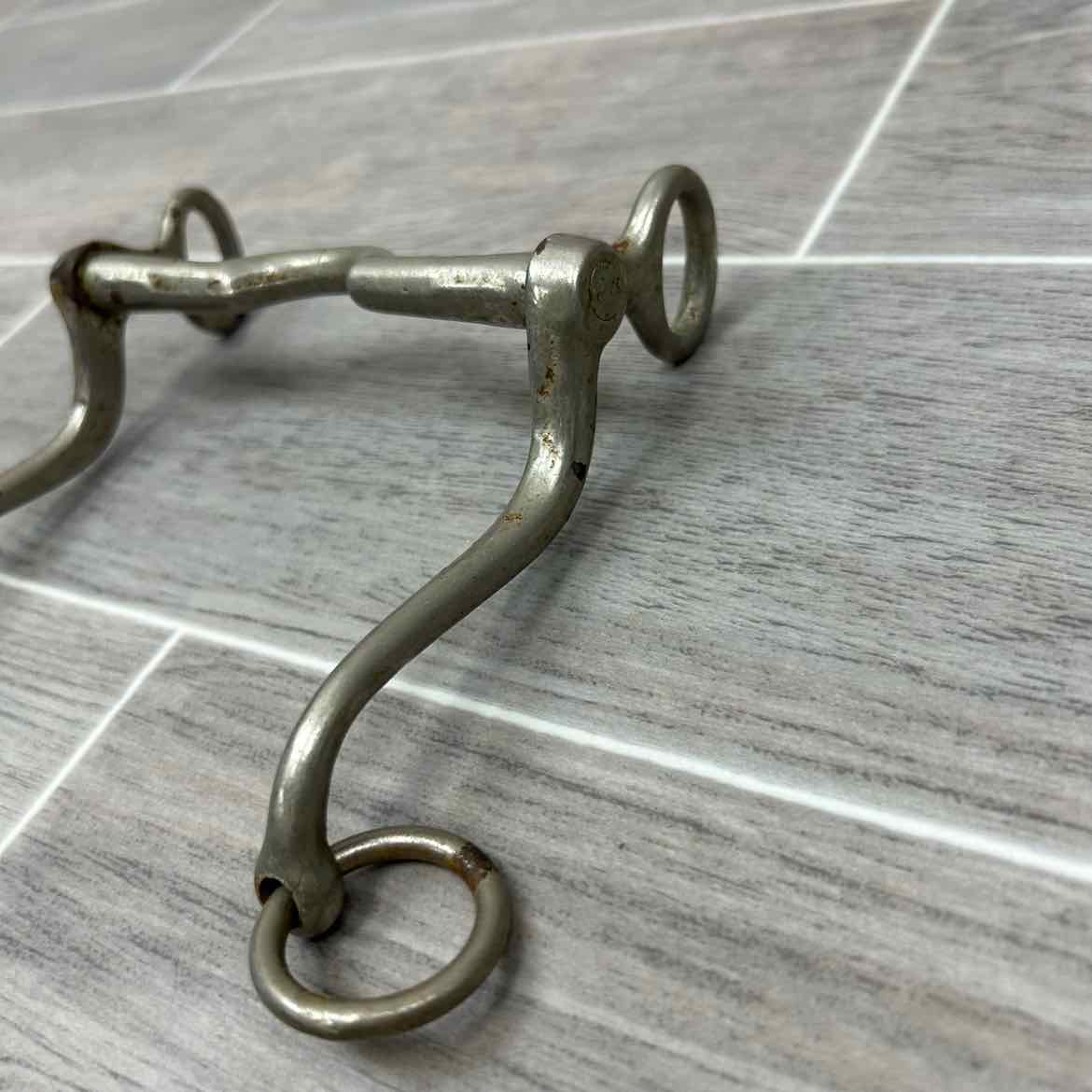 Plated Mullen Mouth Shanked Bit 5"