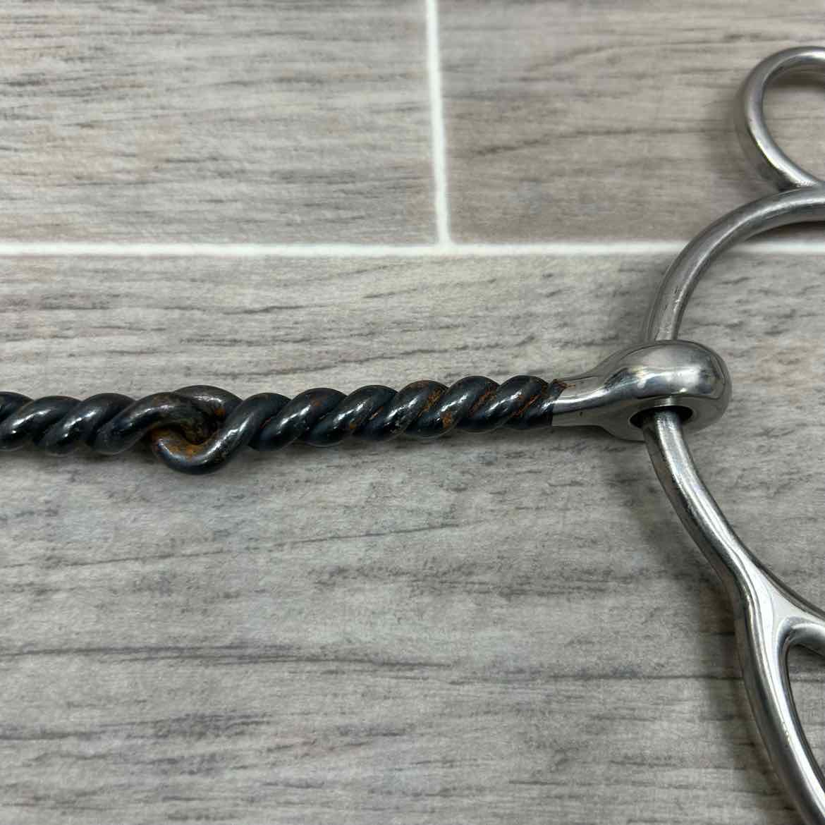 Single Joint Twisted Sweet Iron Wonder Bit 5"