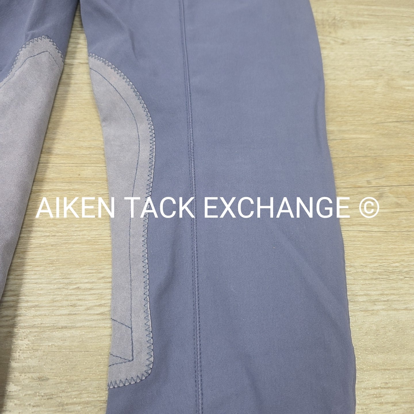 Tailored Sportsman Trophy Hunter Knee Patch Breeches, Size 30 L