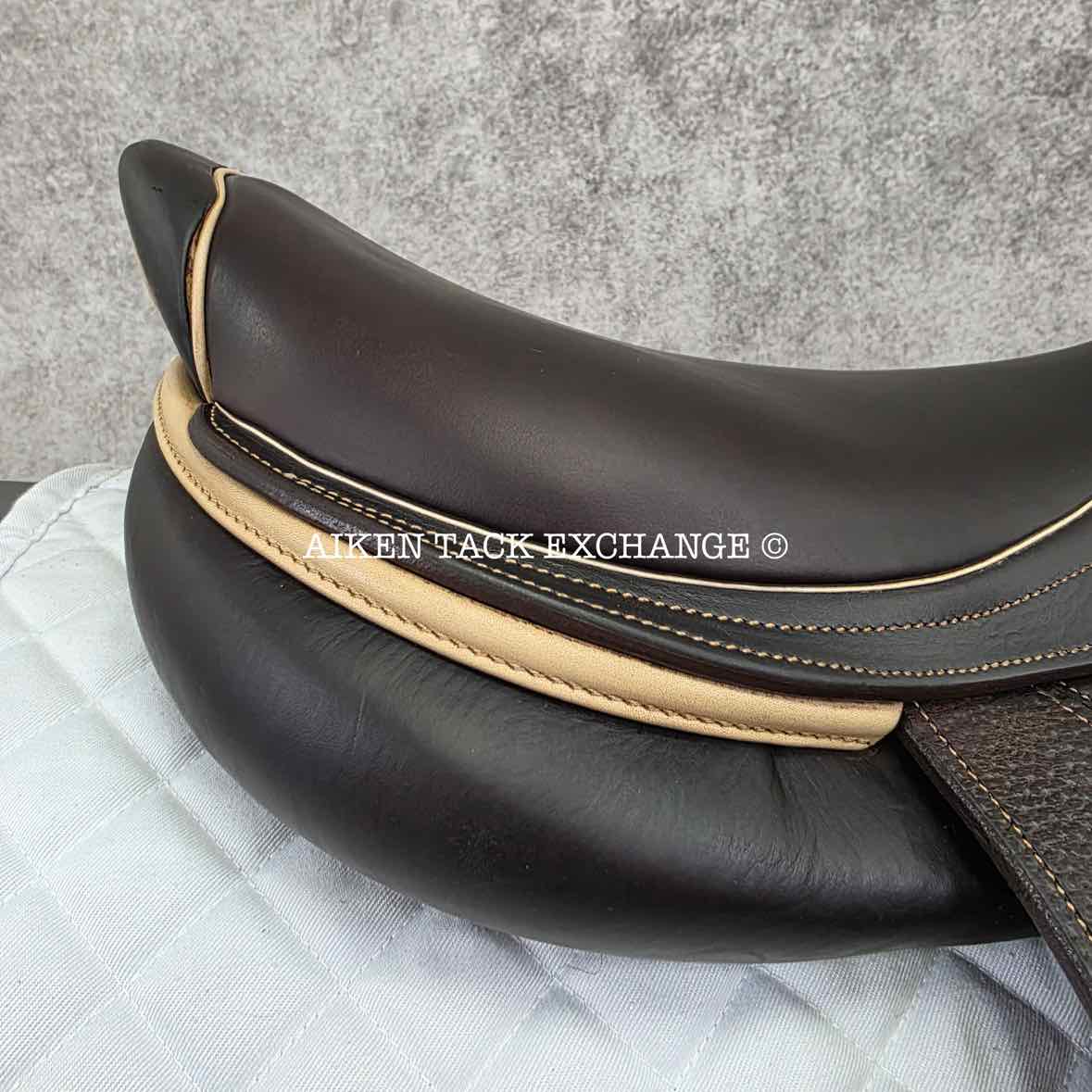 2016 CWD SE32 2GS Mademoiselle Close Contact Jump Saddle, 17.5" Seat - S2, 3L Flap, Dynamick Flex Tree - MW, Full Buffalo Leather