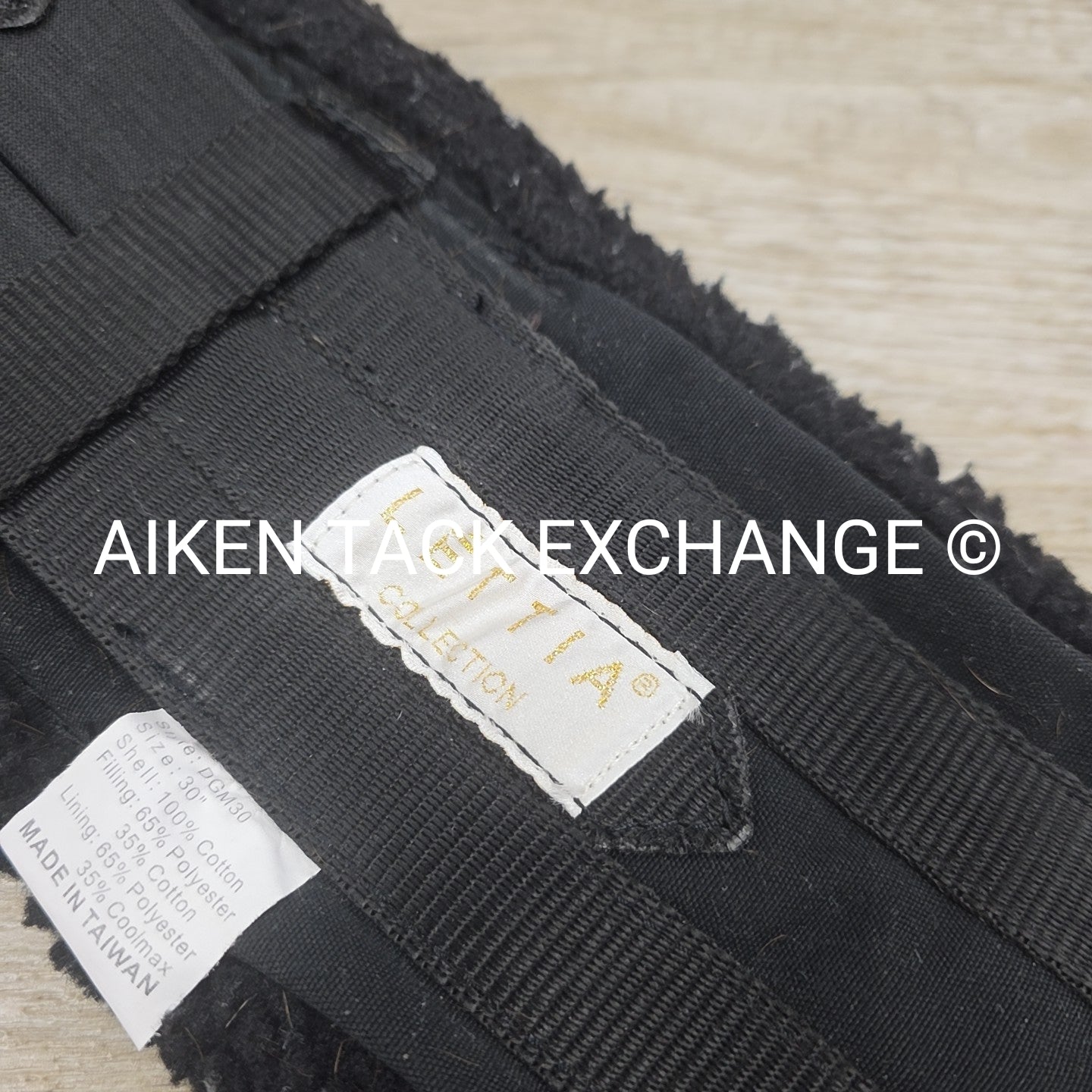 Lettia CoolMax Fleece Girth, Black, 30"