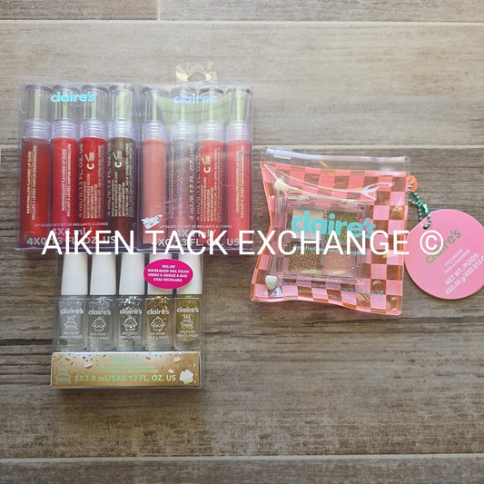 Claire's Beauty Set - 2 Lips Gloss Sets (8), Nail Polish (5), & Eyeshadow Palett