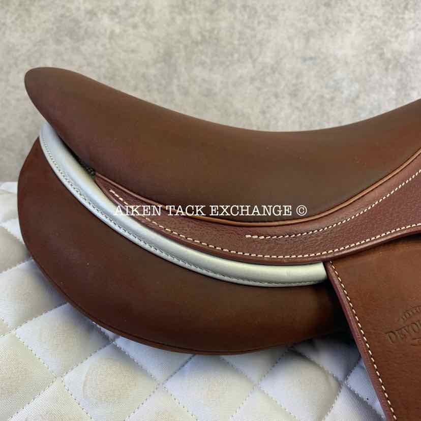 2023 Devoucoux Chiberta K Monoflap Jump Saddle, 16.5" Seat, 0KA Flap, Medium Tree, D3D Panels, Full Buffalo Leather