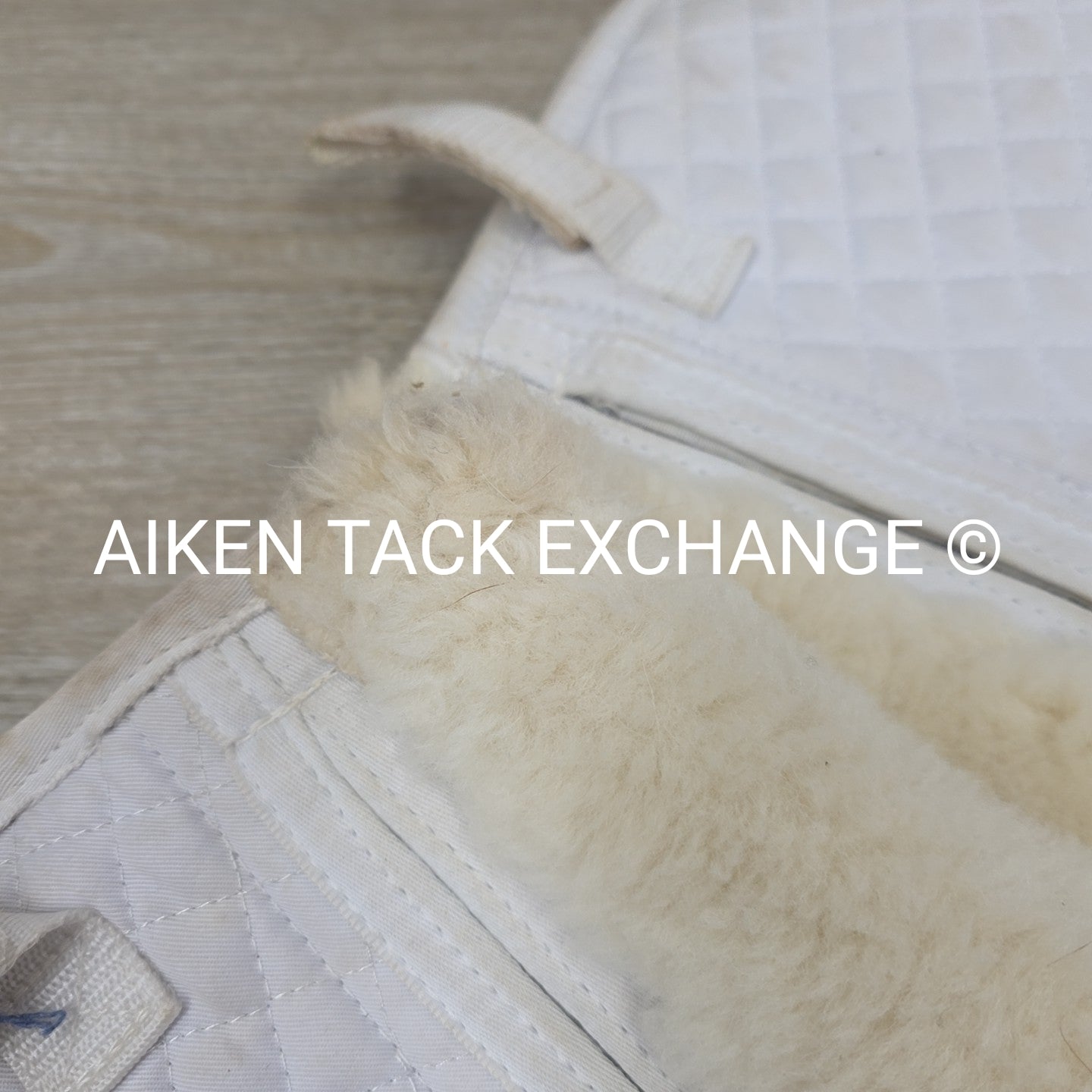 Total Saddle Fit Sheepskin Wither Freedom 6 Point Half Pad, M / L (Does Not come